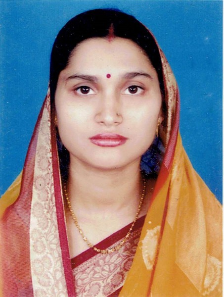 Sumi Dhar